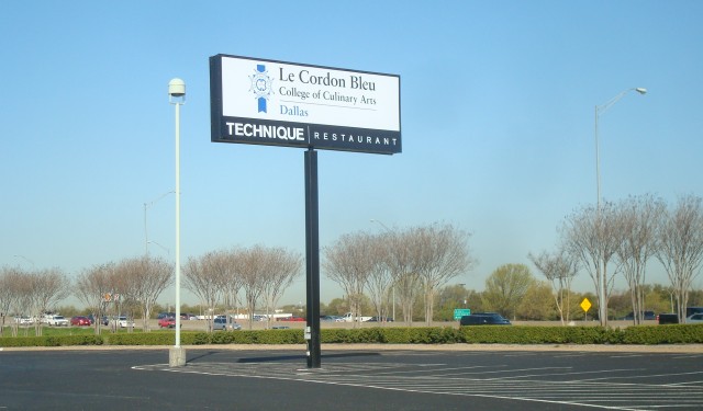 Le Cordon Bleu Signs & More