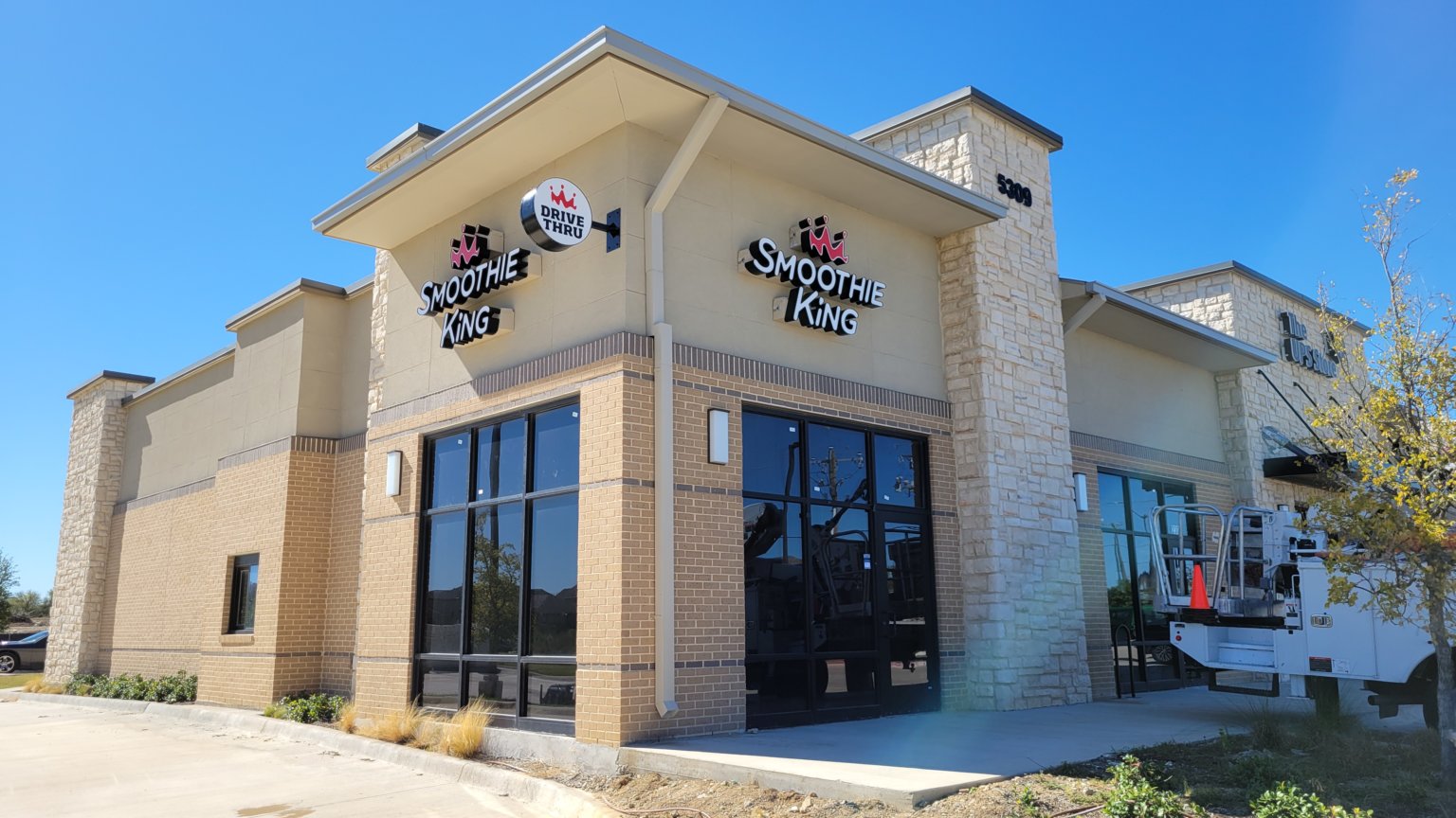 Smoothie King in Fort Worth Giant Sign Company