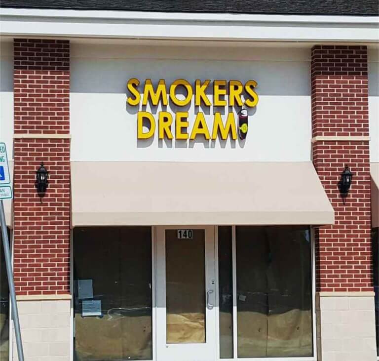 Smokers Dream in Southlake Giant Sign Company