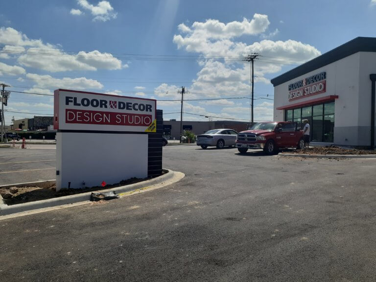 Floor & Decor Design Studio in Dallas Giant Sign Company